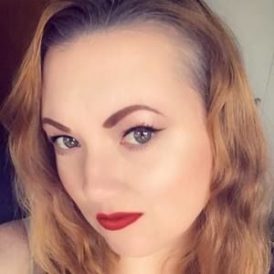 Meet your Posher, Cynthia